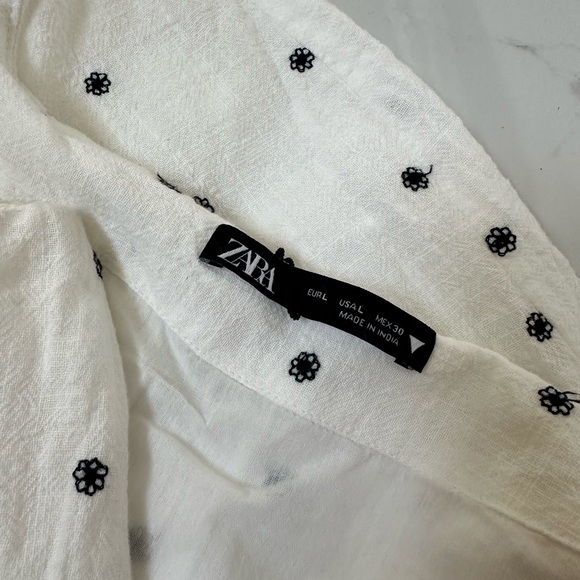 Zara trendy skirt - Picture 2 of 5